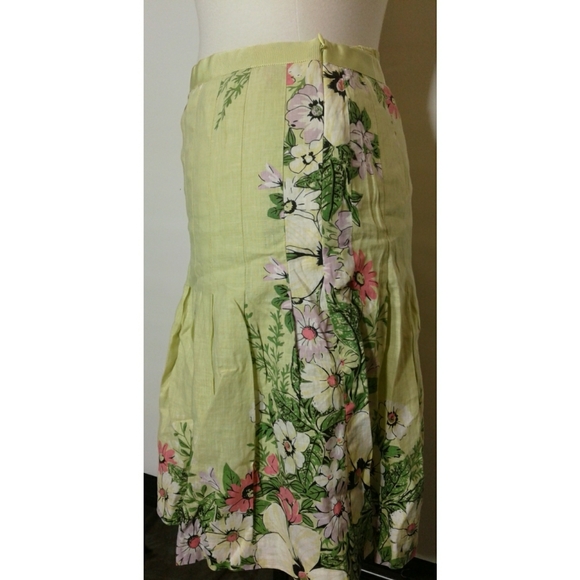 ANN TAYLOR LOFT green floral shell skirt size 4 P - Picture 2 of 10